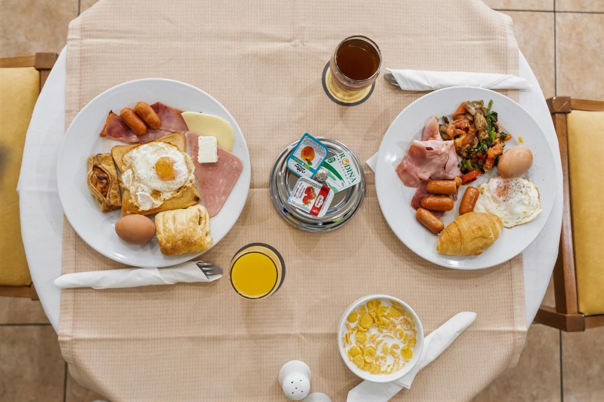 Four Seasons Hotel Athene Buitenkant foto