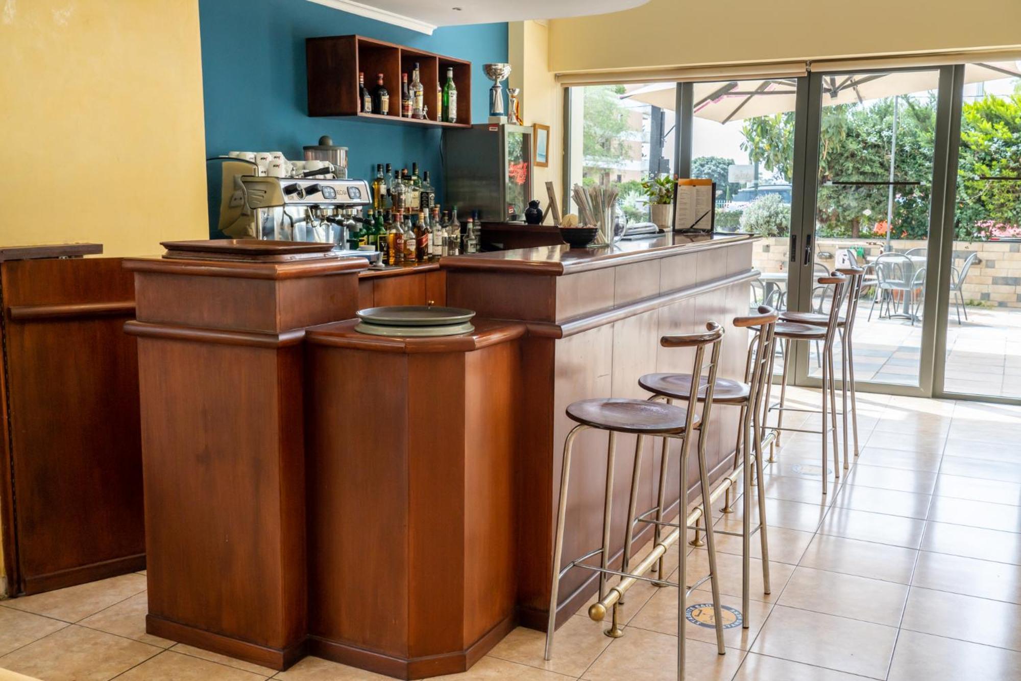 Four Seasons Hotel Athene Buitenkant foto