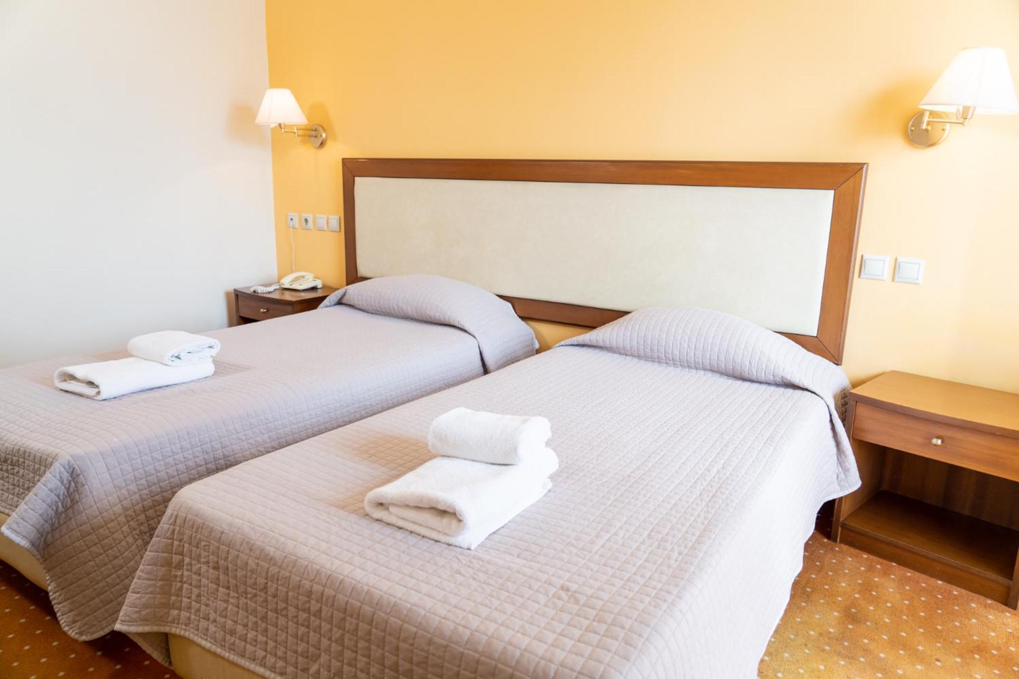 Four Seasons Hotel Athene Buitenkant foto
