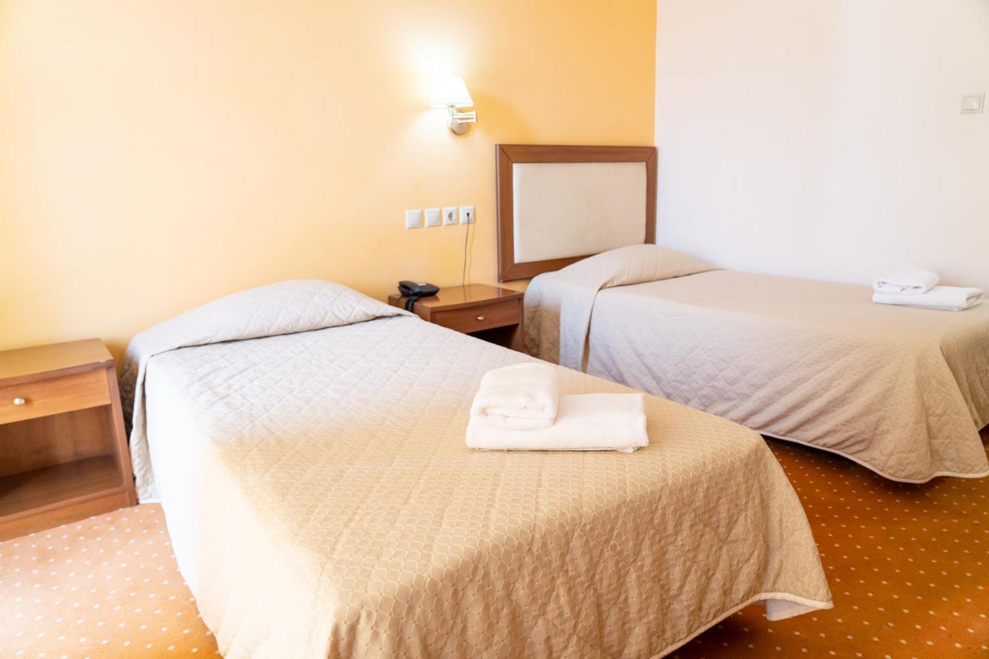 Four Seasons Hotel Athene Buitenkant foto