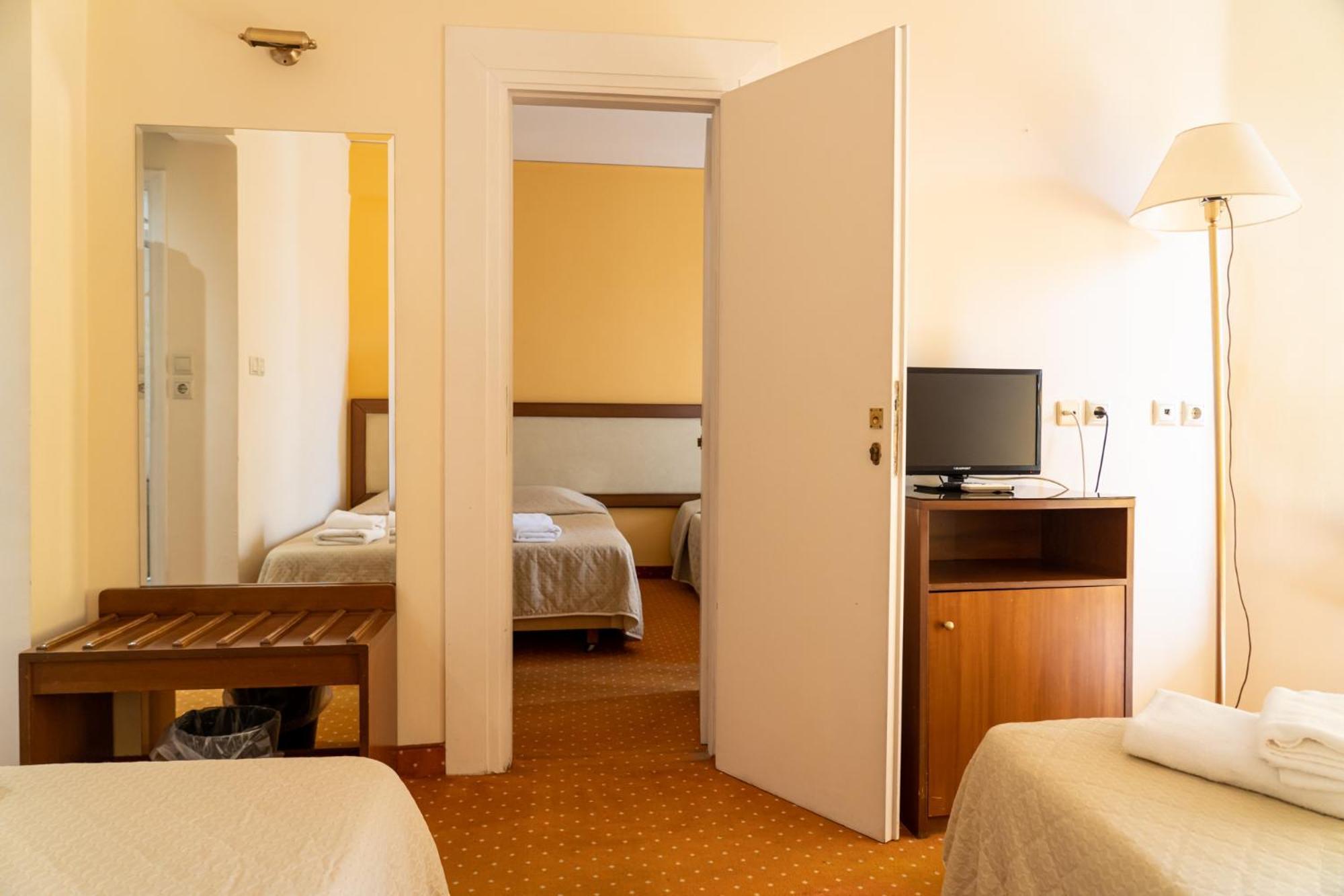 Four Seasons Hotel Athene Buitenkant foto